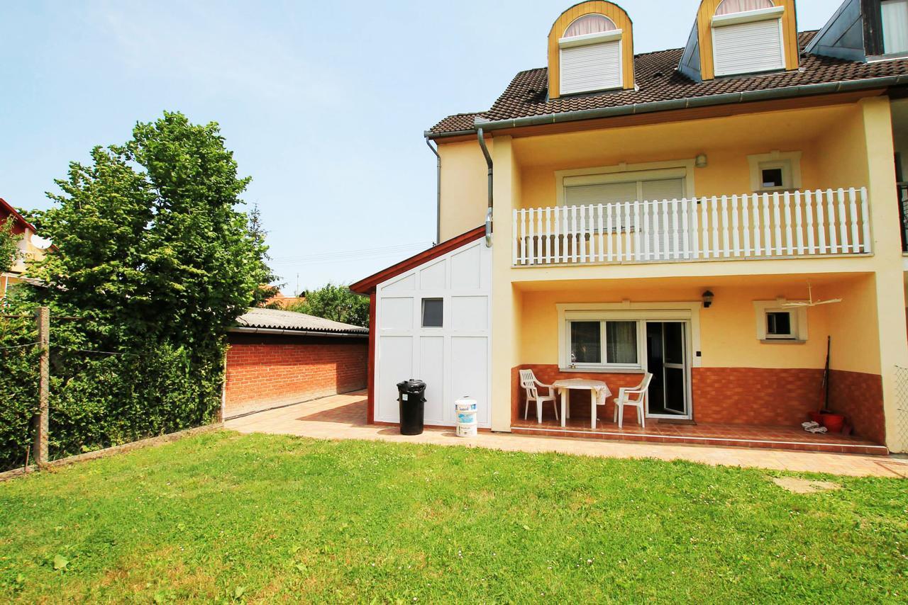 FausztLand Apartments Zamárdi Exterior foto